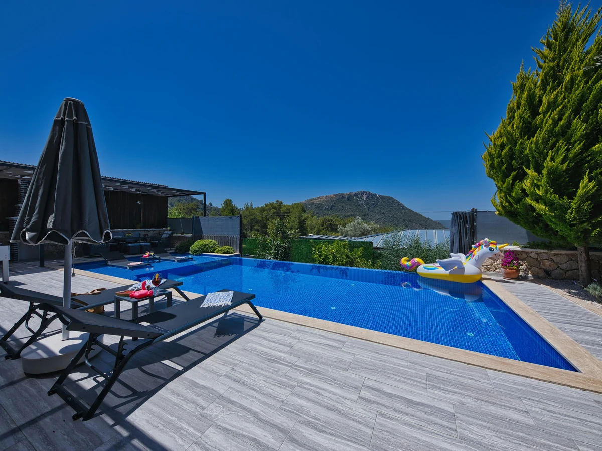 Clear Pricing in Bradford by Bradford Decorators