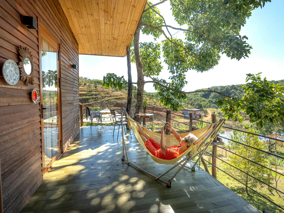 Wood Painters in Bradford by Bradford Decorators, professional painters