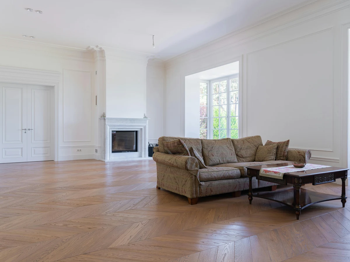 living-room-painting-bright-white-living-bradford-decorators Clear Pricing in Bradford by Bradford Decorators